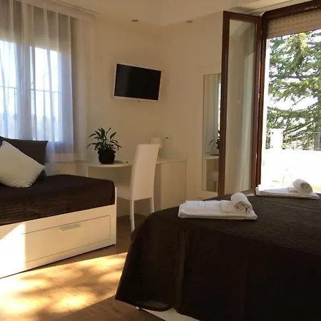 Boutique E Citta Bianca فندق بيسكارا