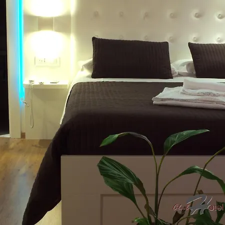 ホテル Boutique E Citta Bianca 4*