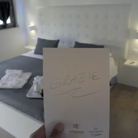 Boutique E Citta Bianca فندق
