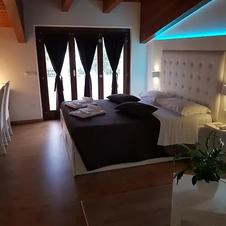 Boutique E Citta Bianca بيسكارا