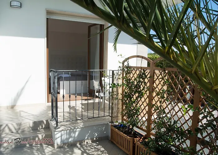 Boutique E Citta Bianca 4*